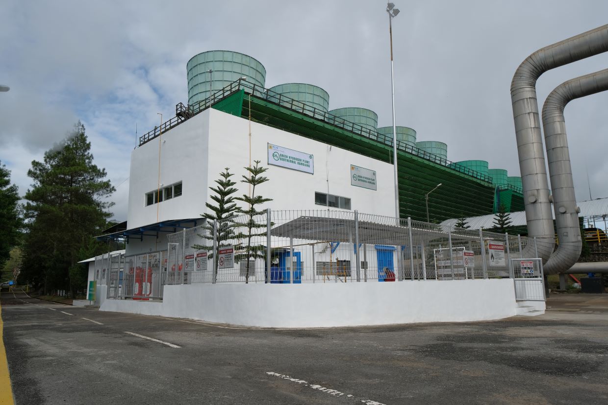 Green-Hydrogen-Plant-PLTP-Kamojang-22-1 Geothermal Clean Energy Solution Powered by PLN IP Kamojang